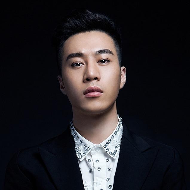 一半清醒一半醉_黄静美      乔洋joe 时长 16秒 139.5w 人使用